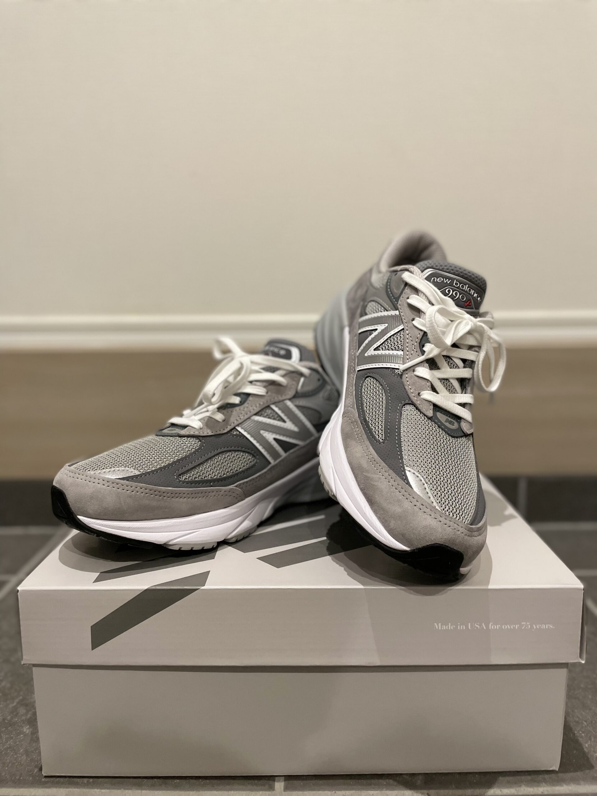 ニューバランス990V6